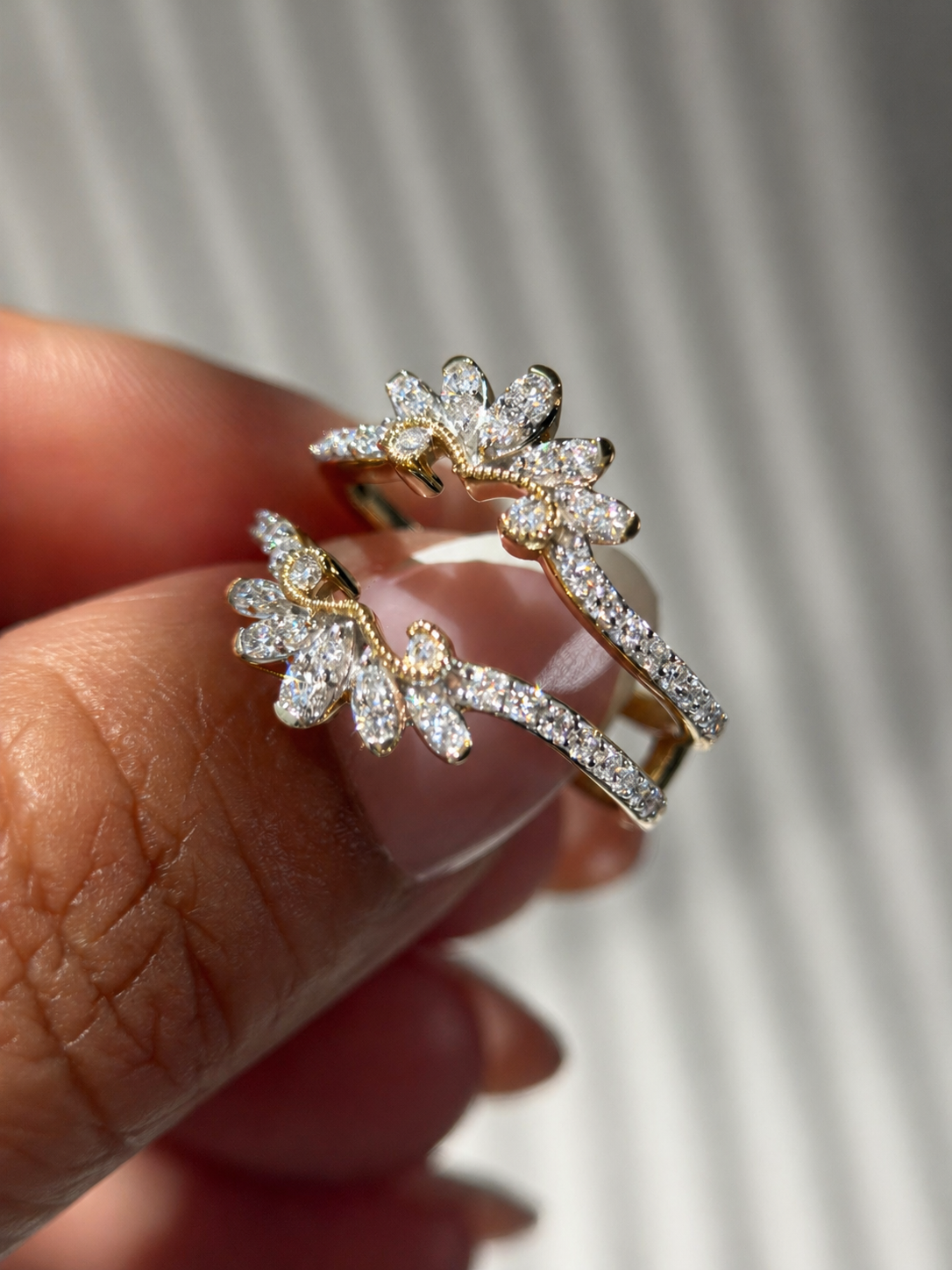 Rebecca 0.62 Ct Round Diamond Ring Guard